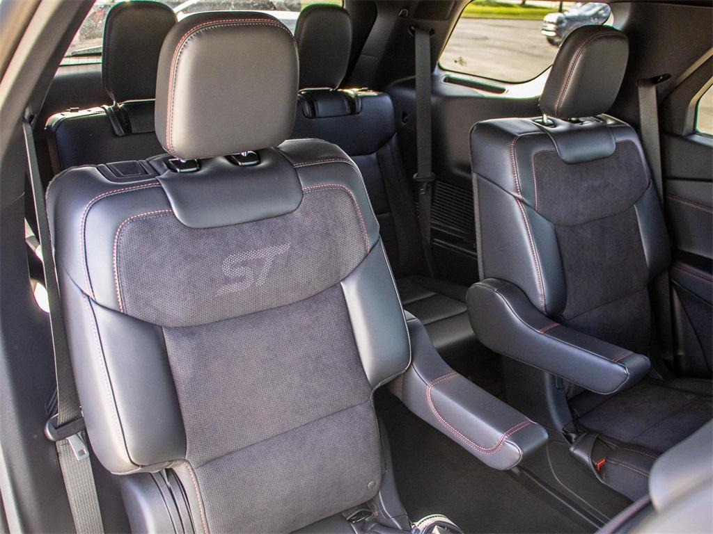 new 2025 Ford Explorer car, priced at $54,500