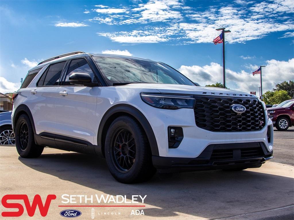 new 2025 Ford Explorer car, priced at $54,500