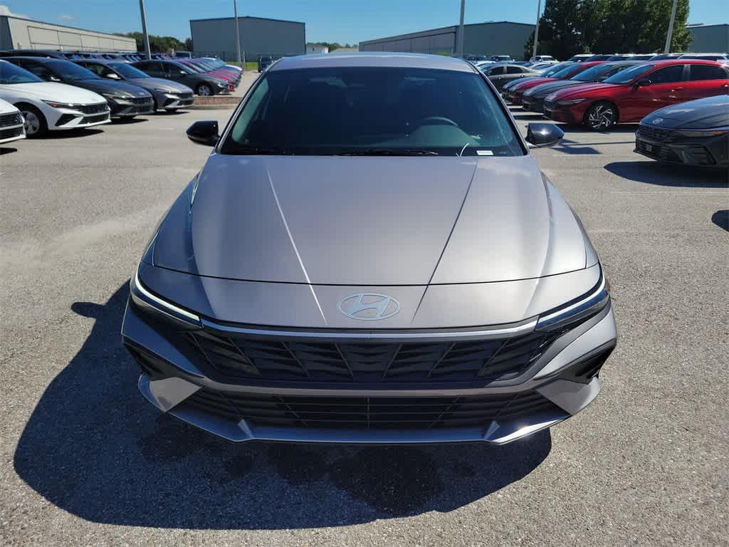 new 2025 Hyundai Elantra car, priced at $25,165