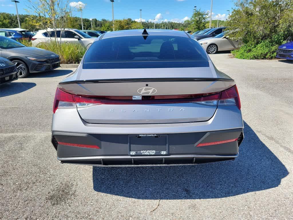 new 2025 Hyundai Elantra car, priced at $25,165