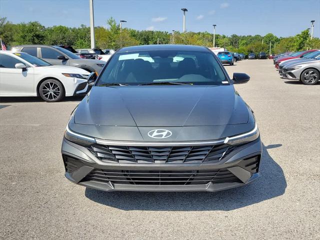 new 2025 Hyundai Elantra car, priced at $29,190