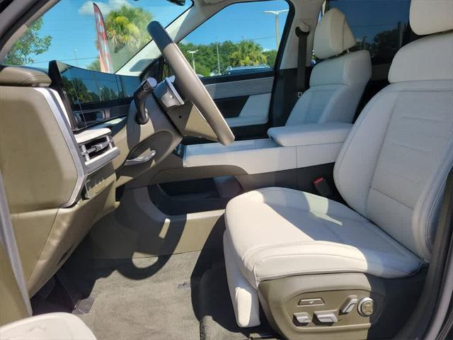 used 2025 Hyundai Santa Fe car, priced at $40,051