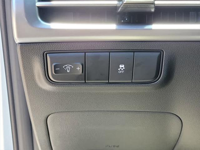 new 2025 Hyundai Tucson car, priced at $31,320