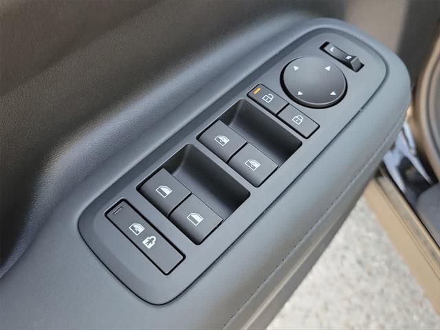 new 2025 Hyundai Santa Fe car, priced at $39,980
