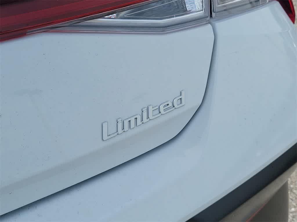 new 2025 Hyundai Elantra car, priced at $29,205