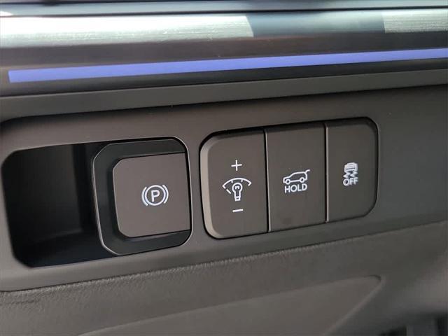 new 2025 Hyundai Santa Fe car, priced at $53,864