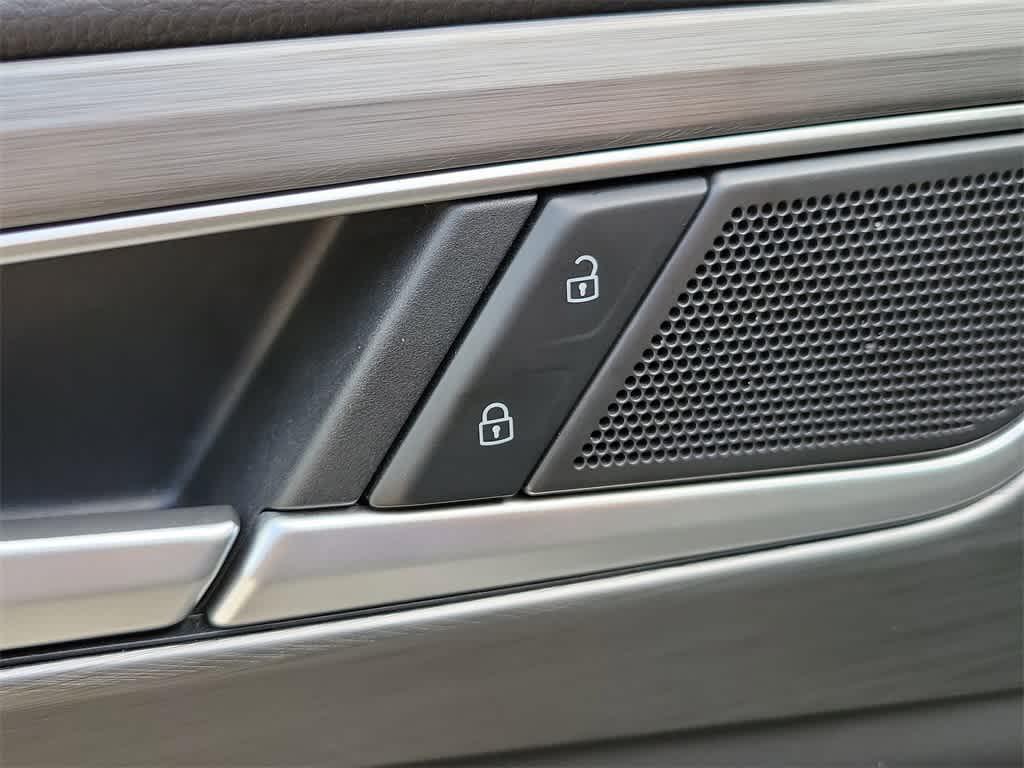 used 2024 Volkswagen Atlas Cross Sport car, priced at $31,171