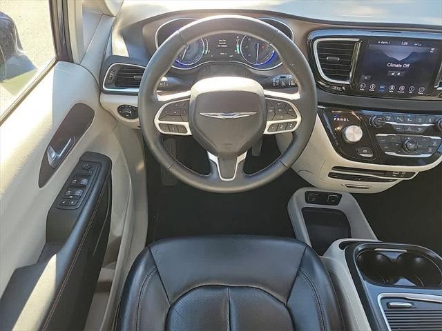 used 2018 Chrysler Pacifica car, priced at $17,946