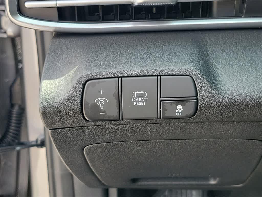 new 2025 Hyundai ELANTRA HEV car, priced at $27,230