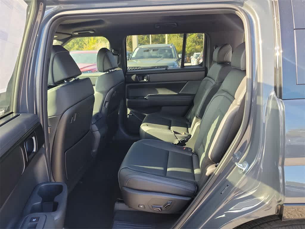 new 2026 Hyundai SANTA FE HEV car, priced at $50,675