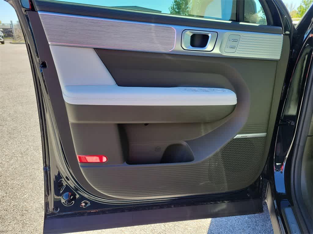 new 2025 Hyundai SANTA FE HEV car, priced at $52,049