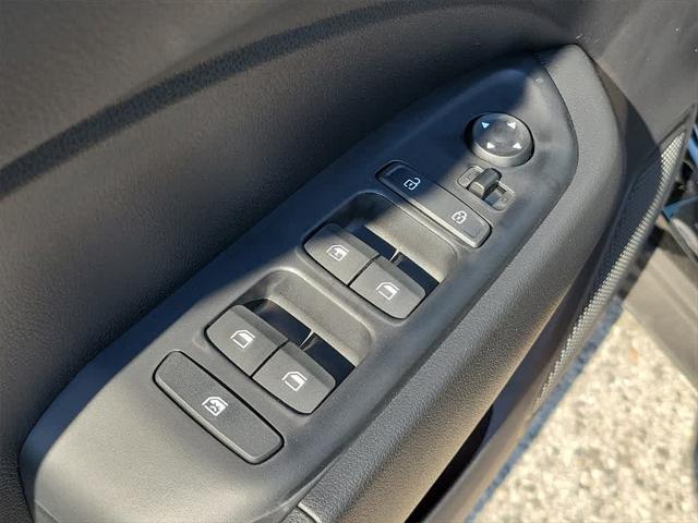 new 2025 Hyundai Venue car, priced at $22,250