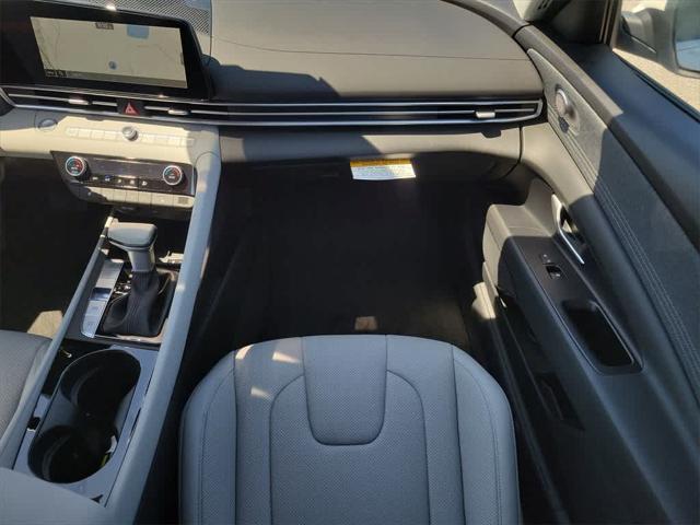 new 2025 Hyundai Elantra car, priced at $28,910