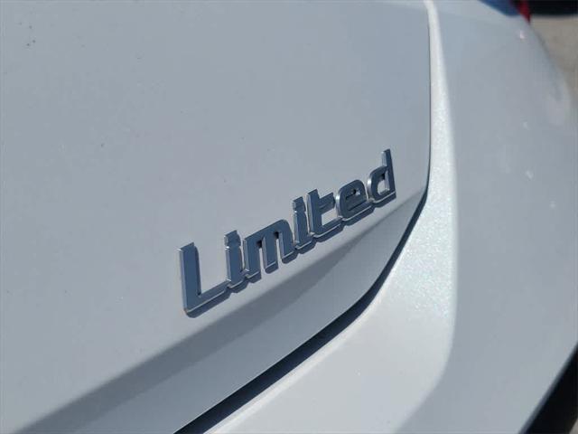 new 2025 Hyundai Elantra car, priced at $28,910