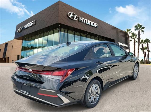 new 2024 Hyundai Elantra car, priced at $25,305