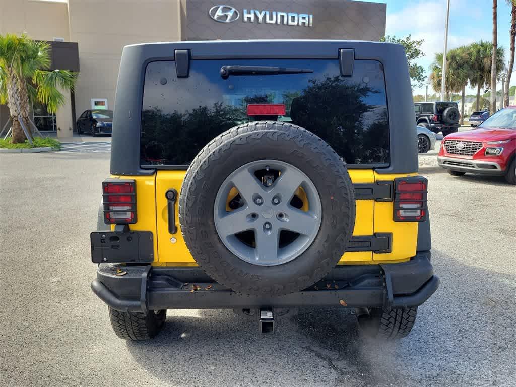 used 2015 Jeep Wrangler Unlimited car, priced at $16,033