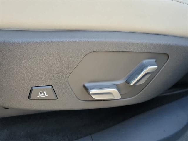 new 2025 Hyundai SANTA FE HEV car, priced at $54,265