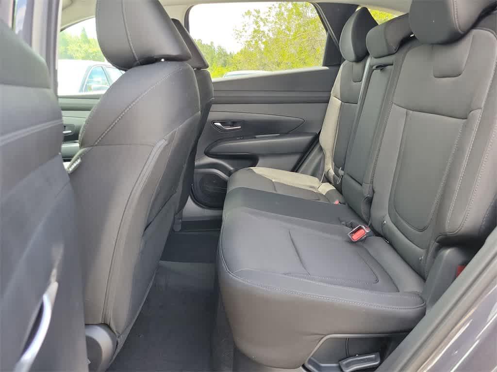 new 2025 Hyundai TUCSON Hybrid car, priced at $35,555