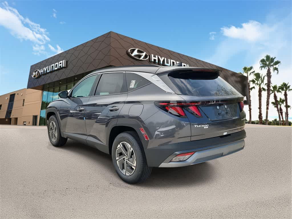new 2025 Hyundai TUCSON Hybrid car, priced at $35,555