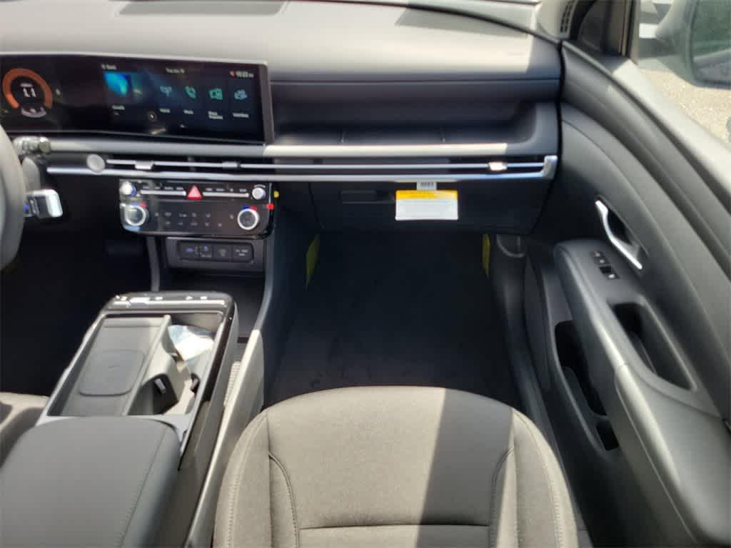 new 2025 Hyundai TUCSON Hybrid car, priced at $35,555
