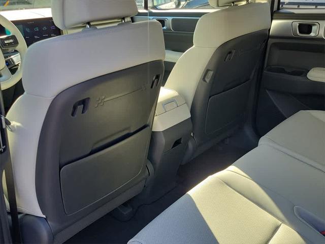 new 2025 Hyundai Santa Fe car, priced at $39,525