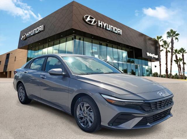 new 2024 Hyundai Elantra car, priced at $25,295