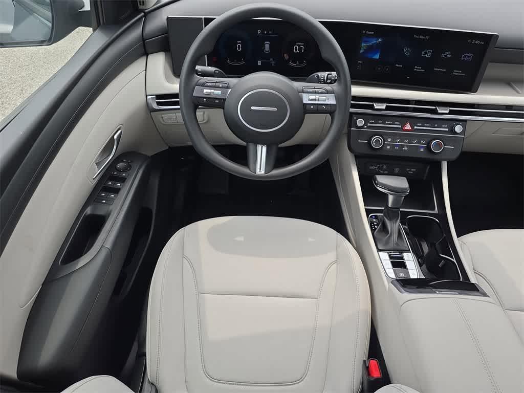 new 2025 Hyundai Tucson car, priced at $31,110