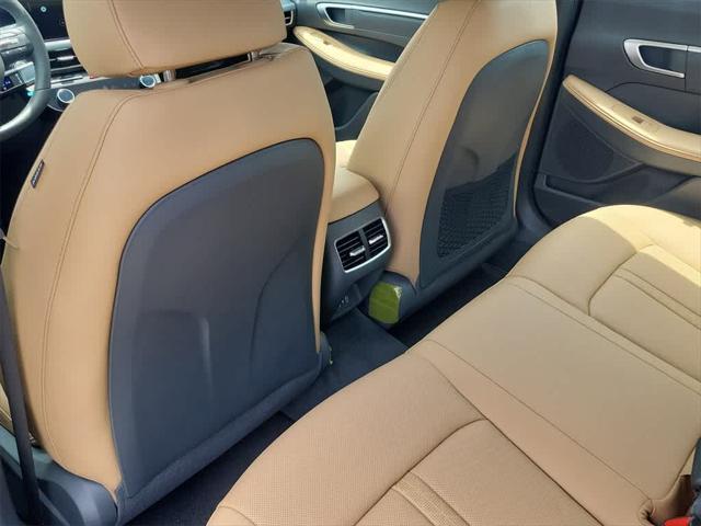 new 2025 Hyundai Sonata Hybrid car, priced at $39,485