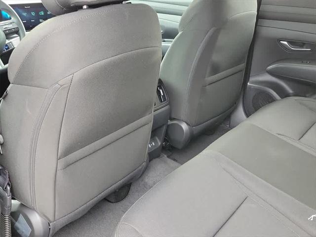 new 2025 Hyundai TUCSON Hybrid car, priced at $35,575