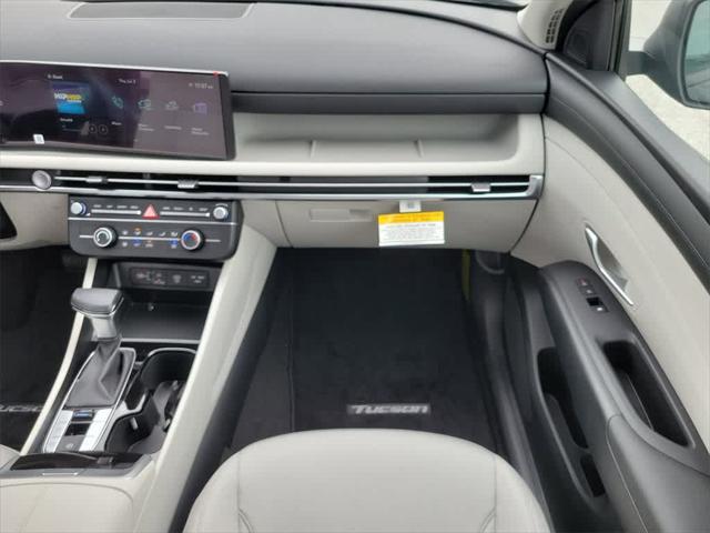 new 2025 Hyundai Tucson car, priced at $30,870