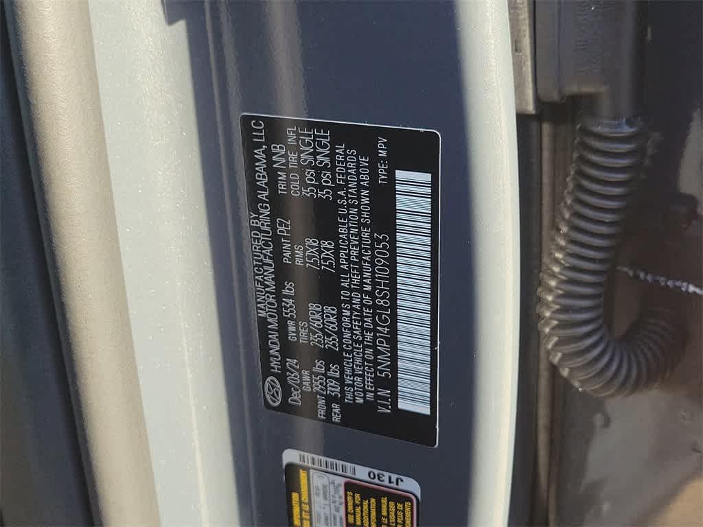 used 2025 Hyundai Santa Fe car, priced at $30,337