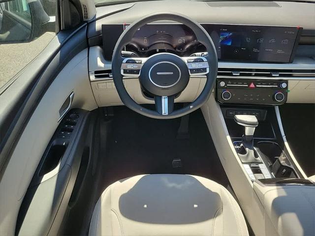new 2025 Hyundai Tucson car, priced at $32,735