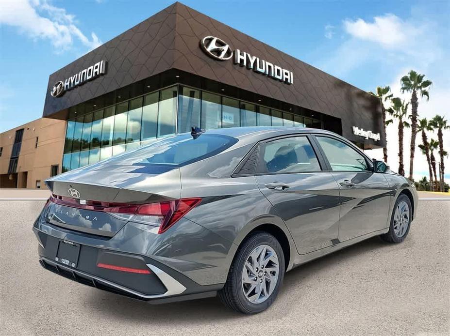 new 2024 Hyundai Elantra car, priced at $25,290