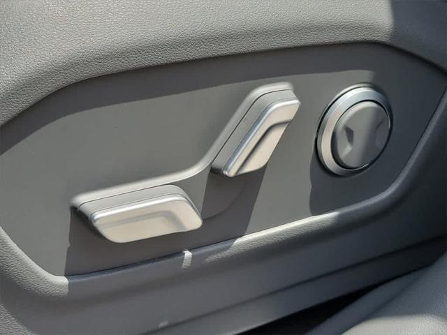 new 2025 Hyundai Santa Fe car, priced at $40,130