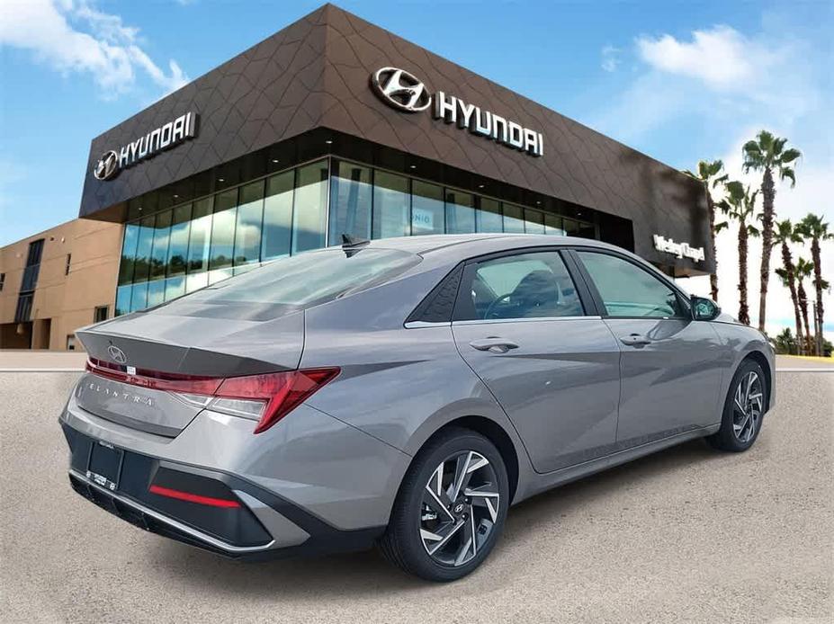 new 2024 Hyundai Elantra car, priced at $27,060