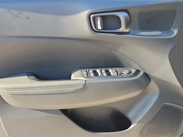 new 2025 Hyundai Venue car, priced at $25,544