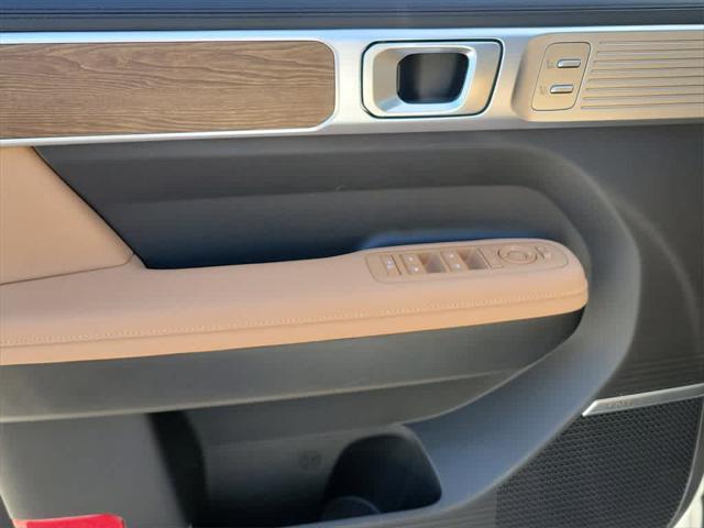 new 2025 Hyundai Santa Fe car, priced at $47,414