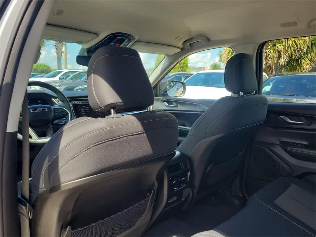 used 2023 Jeep Grand Cherokee car, priced at $20,323