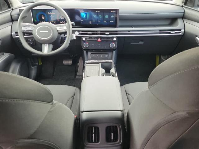 new 2025 Hyundai TUCSON Hybrid car, priced at $35,545