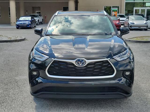 used 2022 Toyota Highlander car, priced at $35,742