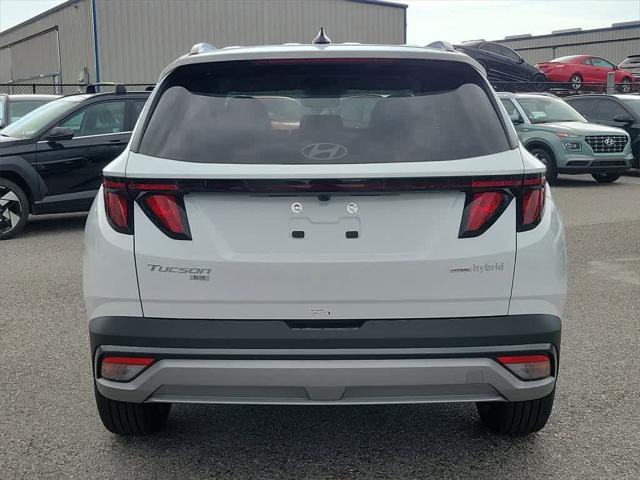 new 2025 Hyundai TUCSON Hybrid car, priced at $35,985