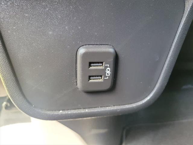 used 2022 Chevrolet Equinox car, priced at $17,206