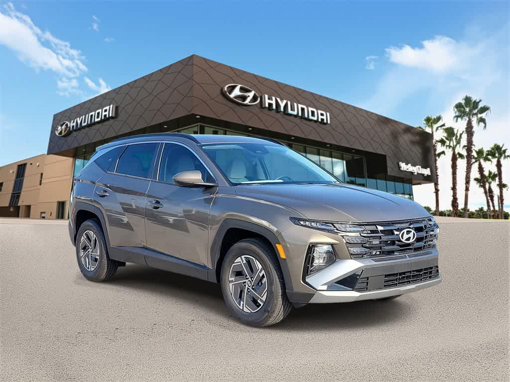 new 2025 Hyundai TUCSON Hybrid car, priced at $35,575