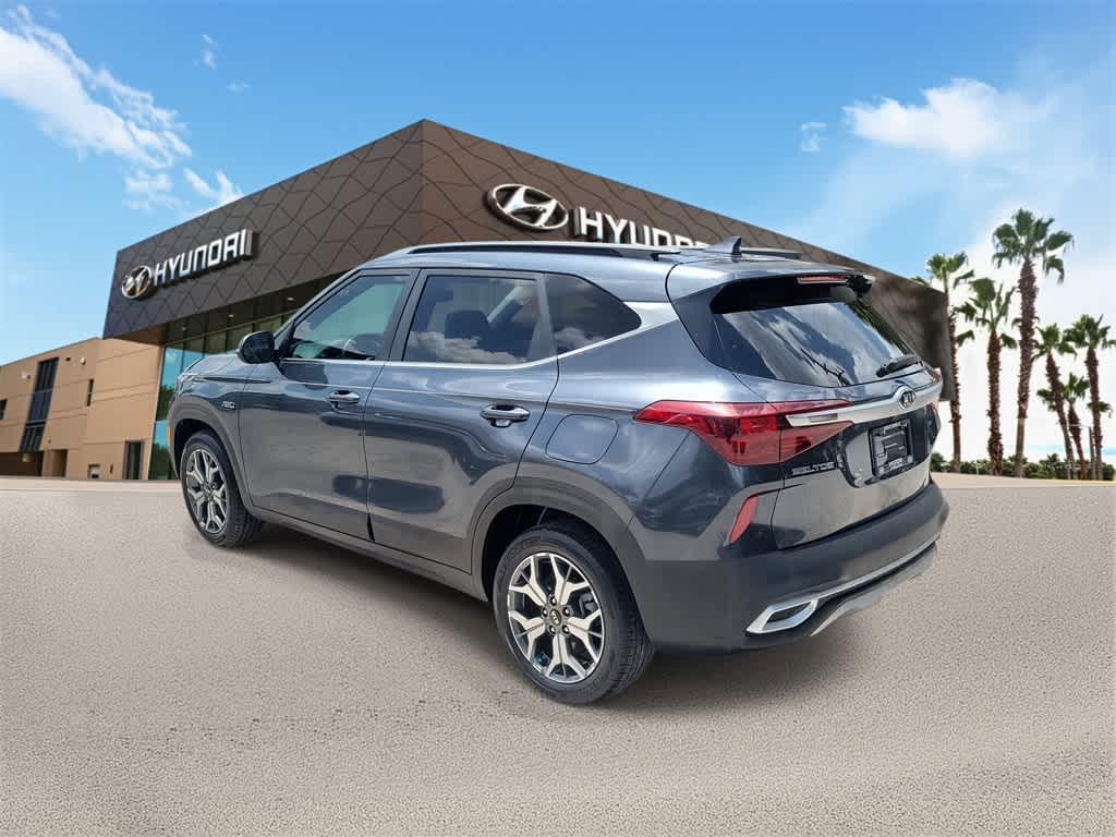 used 2021 Kia Seltos car, priced at $17,091