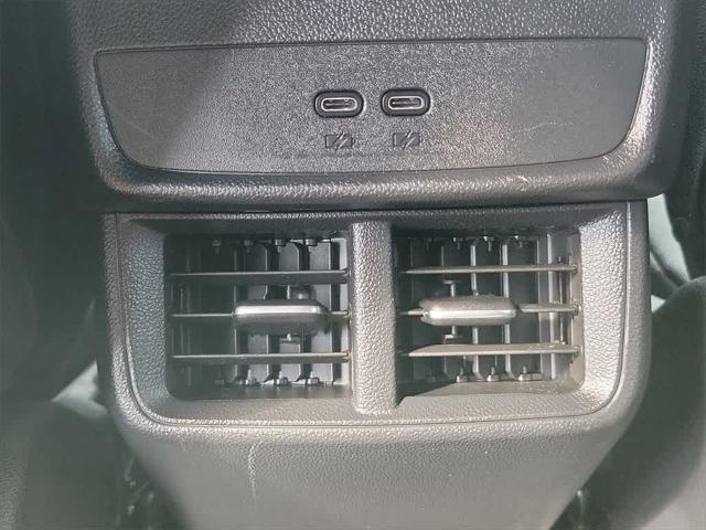 used 2025 Chevrolet Equinox car, priced at $25,462