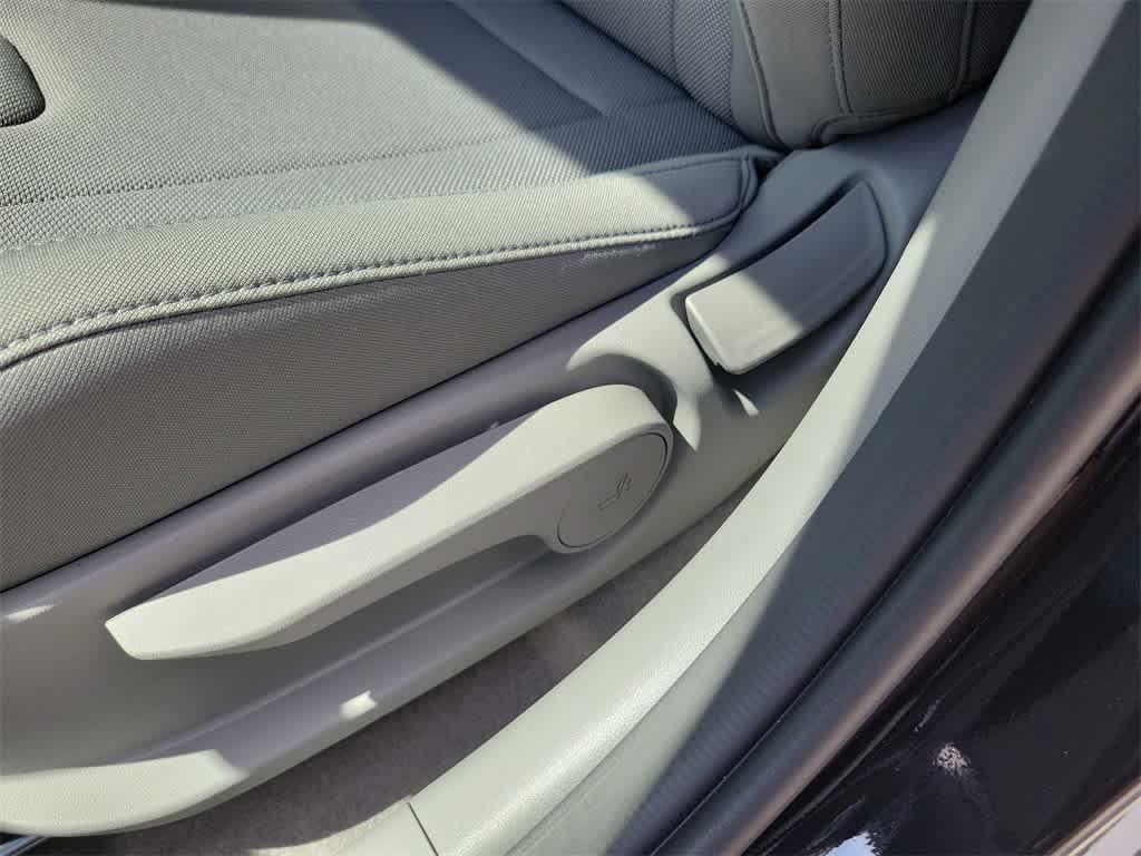 new 2025 Hyundai Elantra car, priced at $24,035