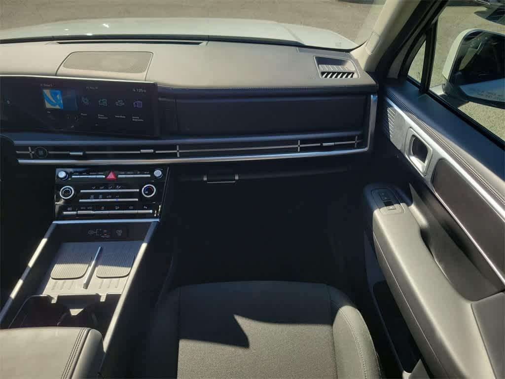 used 2025 Hyundai Santa Fe car, priced at $28,876