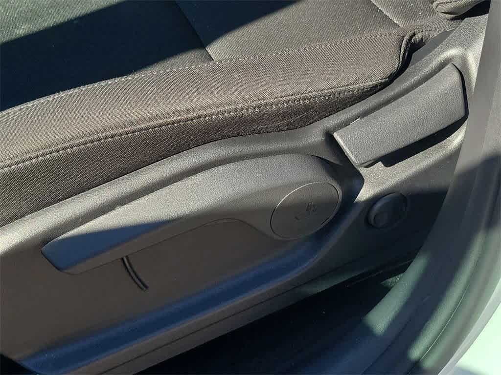 used 2025 Hyundai Santa Fe car, priced at $28,876