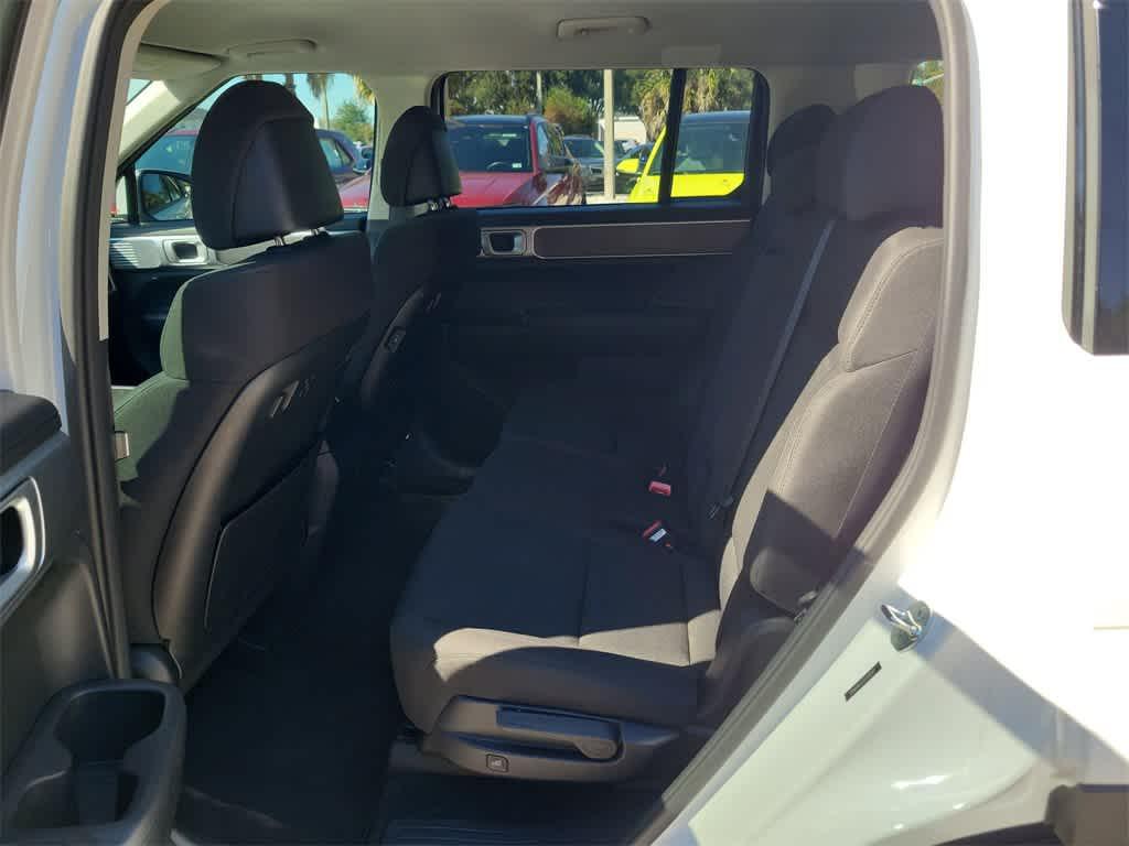 used 2025 Hyundai Santa Fe car, priced at $28,876