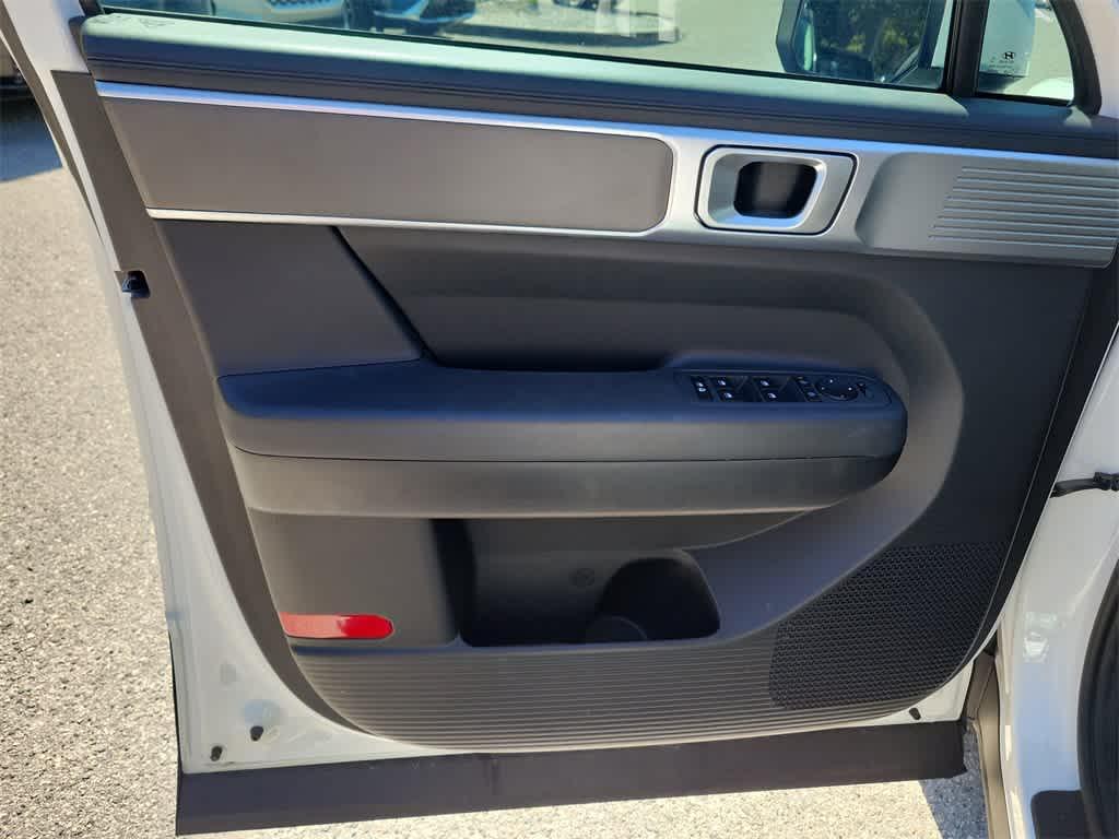 used 2025 Hyundai Santa Fe car, priced at $28,876